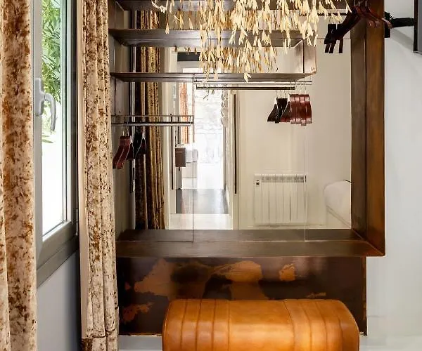 Spectacular By Sebastiana Group